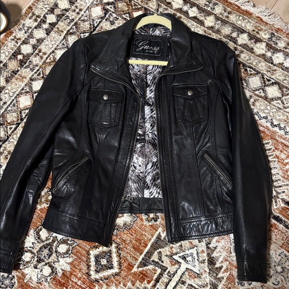 Guess black leather jacket - Picture 5 of 6